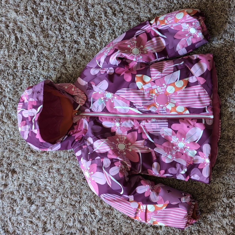 Obermeyer girls ski jacket size 5